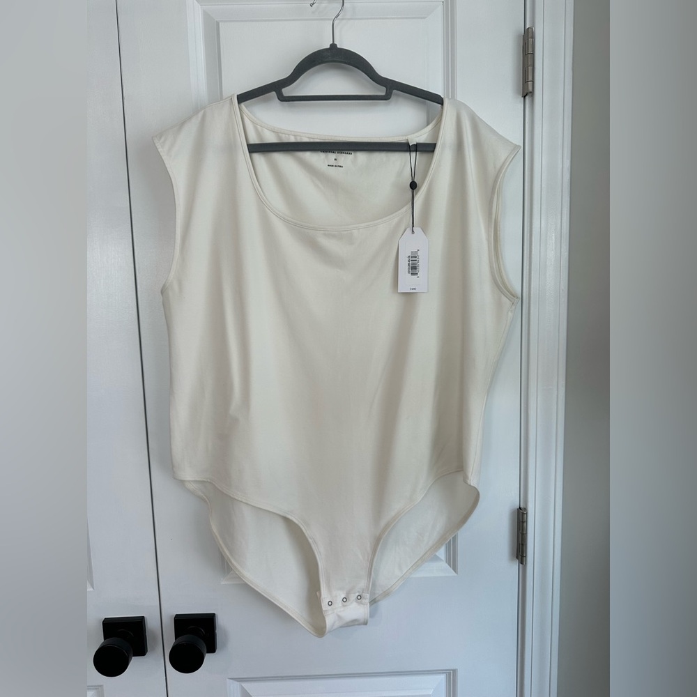 Universal Standard Women’s Sleeveless Cream Bodysuit NWT Size XL